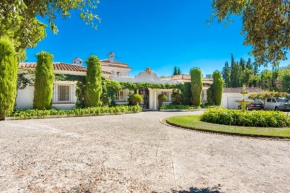 VIlla Safira, Sotogrande, Spain - Bed and Breakfast - Adults Only